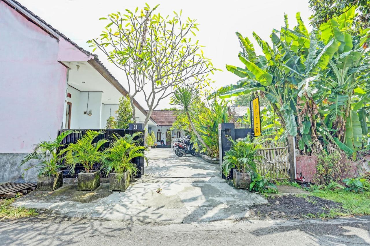 Spot On 91197 Pondok Rahayu Hotel Kerobokan Kültér fotó