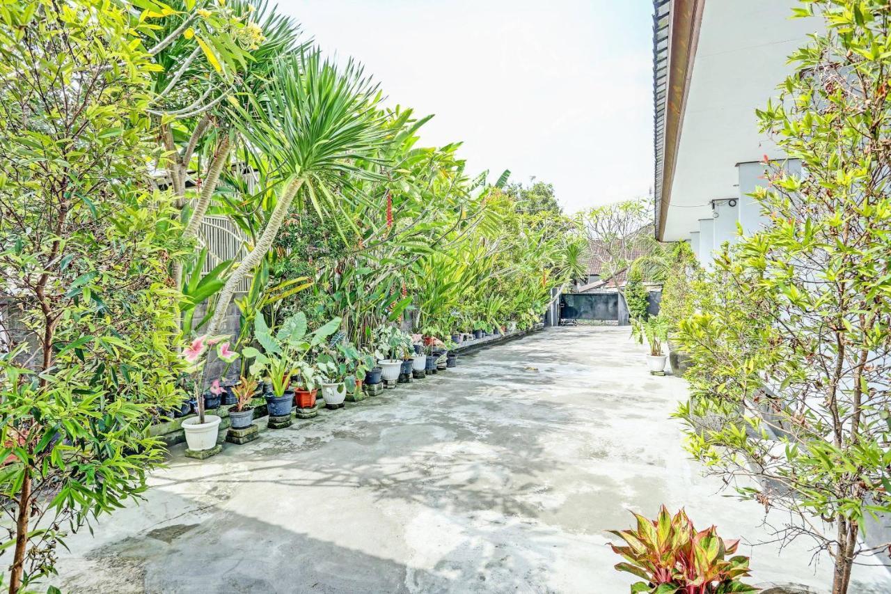 Spot On 91197 Pondok Rahayu Hotel Kerobokan Kültér fotó